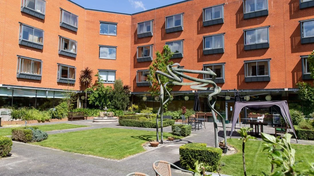Freedman House care home exterior and garden
