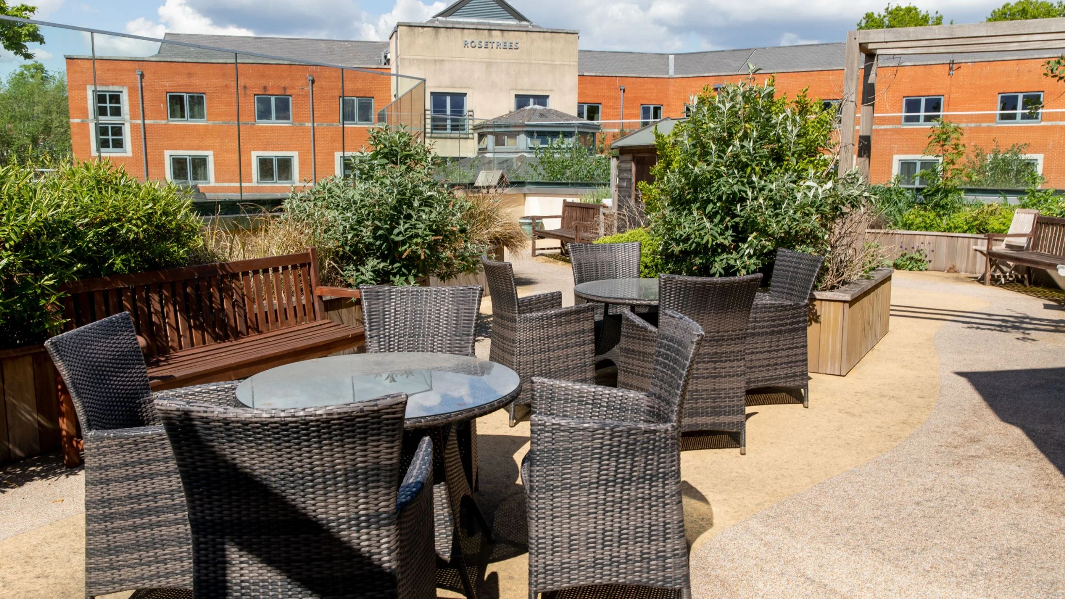 Kun Mor care home outside chairs