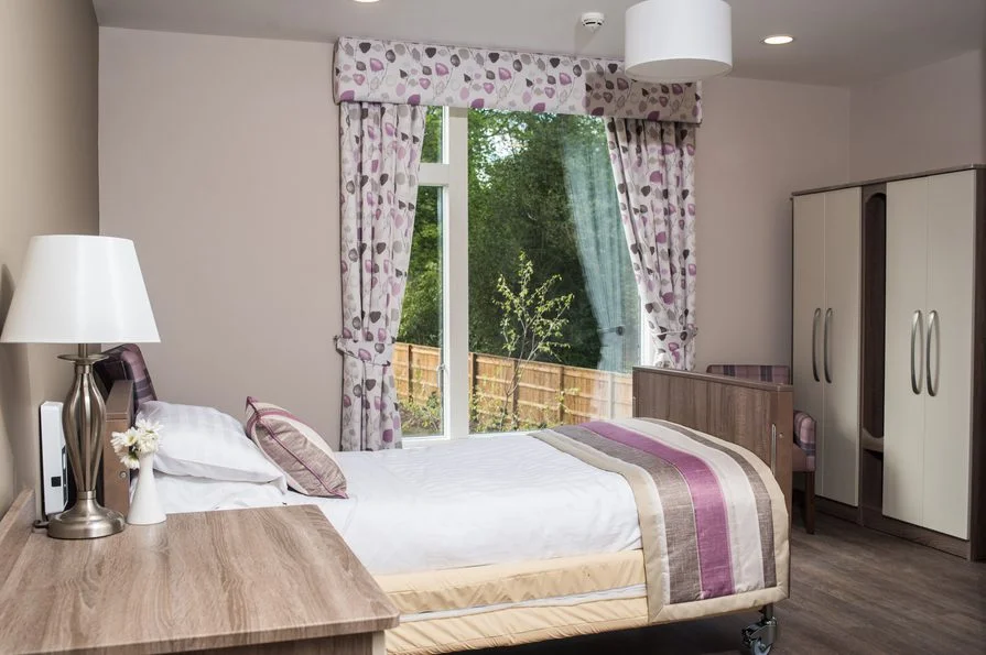 Anita Dorfman House bedroom